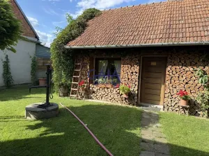 Prodej rodinného domu, Vlkoš, 162 m2