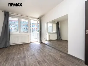 Prodej bytu 2+1, Praha - Černý Most, náměstí Plukovníka Vlčka, 83 m2