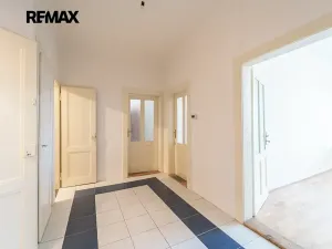 Prodej bytu 3+1, Praha - Smíchov, Svornosti, 99 m2