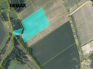 Prodej pole, Úmonín, 22505 m2