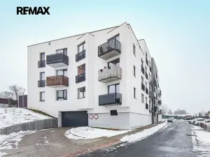 Pronájem bytu 1+kk, Plzeň, V Zahrádkách, 39 m2