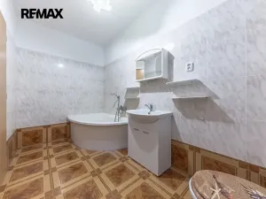 Pronájem bytu 4+1, Líbeznice, Nedvědova, 118 m2