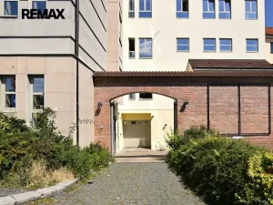 Pronájem kanceláře, Nymburk, Náměstí Přemyslovců, 12 m2