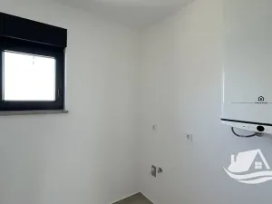 Prodej bytu 4+kk, Tribunj, Chorvatsko, 105 m2