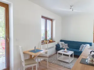 Prodej bytu 1+kk, Čím, 25 m2