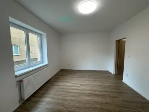 Prodej bytu 1+kk, Chrudim, Víta Nejedlého, 33 m2