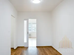 Pronájem bytu 4+kk, Praha - Vinohrady, Nad olšinami, 70 m2