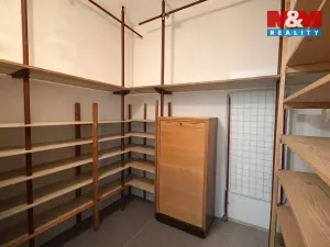 Pronájem bytu 3+1, Strakonice - Strakonice I, Tržní, 81 m2