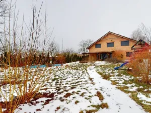 Prodej rodinného domu, Ivaň, 319 m2