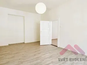Pronájem bytu 2+1, Praha - Žižkov, Ambrožova, 55 m2