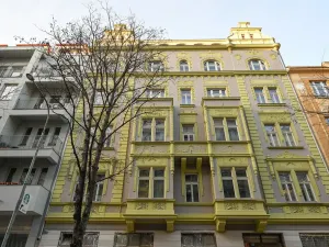 Prodej bytu 2+kk, Praha - Karlín, Křižíkova, 46 m2