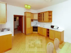 Prodej bytu 2+1, Praha - Smíchov, Na Březince, 66 m2