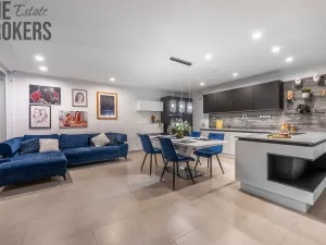 Pronájem rodinného domu, Kostelec nad Černými lesy, Svatbínská, 130 m2