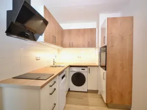 Pronájem bytu 1+1, Praha - Hloubětín, Kukelská, 43 m2