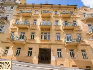 Prodej bytu 2+kk, Mariánské Lázně, Ruská, 60 m2