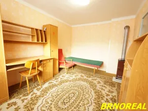 Prodej rodinného domu, Želeč, 237 m2