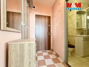 Prodej bytu 1+kk, Chomutov, Březenecká, 22 m2