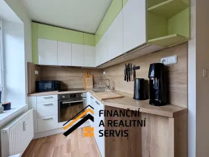 Prodej bytu 2+1, Milovice, Spojovací, 45 m2