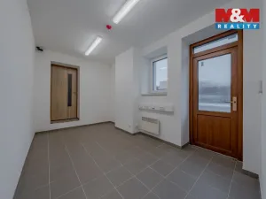 Pronájem skladu, Zubří, U Traktorky, 129 m2