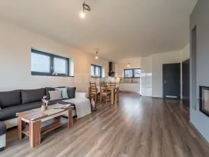 Prodej rodinného domu, Kornatice, 270 m2