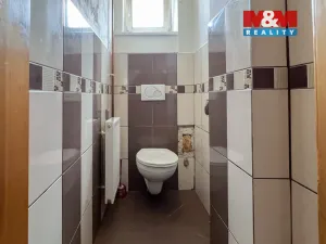 Prodej bytu 3+1, Volary, Náměstí, 96 m2