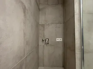 Pronájem bytu 1+kk, Praha - Strašnice, Michelangelova, 35 m2