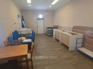 Pronájem obchodního prostoru, Veselí nad Moravou, tř. Masarykova, 33 m2