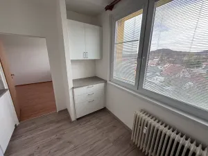Pronájem bytu 3+1, Vápenná, 70 m2