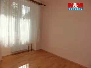 Pronájem bytu 2+1, Lázně Bohdaneč, Šípkova, 70 m2