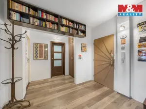 Prodej bytu 4+1, Chlumec, Vyklická, 98 m2