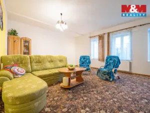 Prodej bytu 3+1, Nový Bor - Arnultovice, Gen. Svobody, 183 m2