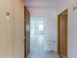 Pronájem bytu 1+kk, Olomouc, U stadionu, 33 m2