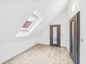 Prodej rodinného domu, Domažlice - Město, Spálená, 312 m2