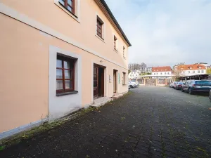 Prodej činžovního domu, Domažlice - Město, Spálená, 312 m2