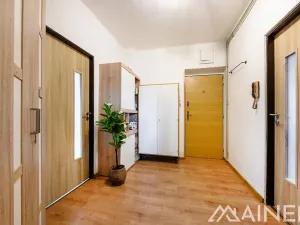 Prodej bytu 3+1, Řenče, 74 m2