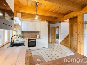 Prodej rodinného domu, Holenice, 159 m2