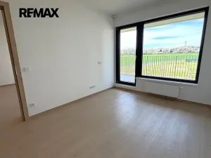 Pronájem bytu 2+kk, Praha - Letňany, Vyletalova, 54 m2