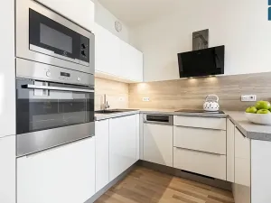 Prodej bytu 2+kk, Praha - Letňany, Hlučkova, 45 m2