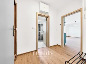 Pronájem bytu 1+kk, Znojmo, Kosmákova, 38 m2