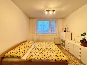 Pronájem bytu 2+1, Hluk, Závodní, 55 m2