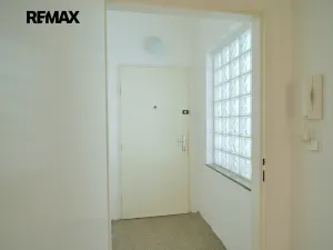 Pronájem bytu 2+1, Praha - Libeň, Pivovarnická, 78 m2