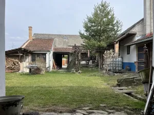 Prodej rodinného domu, Kojátky, 280 m2