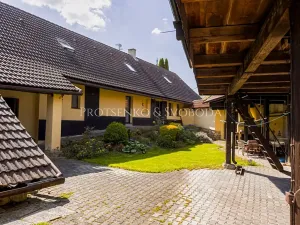 Prodej rodinného domu, Rohozná, 730 m2