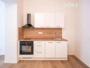 Pronájem bytu 1+1, Praha - Košíře, U Tyrše, 30 m2
