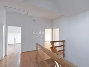 Pronájem vily, Průhonice, Pod Valem II., 200 m2