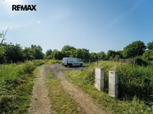 Prodej komerční nemovitosti, Chrášťany, 10917 m2