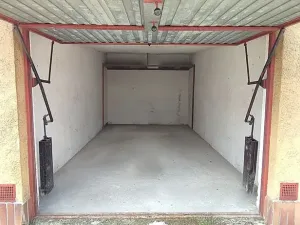 Pronájem garáže, Cheb, 21 m2