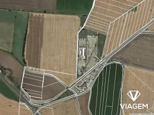 Prodej podílu pole, Vinařice, 2142 m2