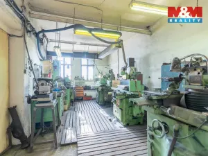 Prodej výrobních prostor, Bedihošť, Komenského, 180 m2