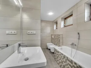 Pronájem rodinného domu, Jablonné nad Orlicí, Strmá, 184 m2